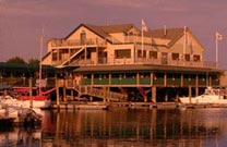 Boathouse Restaurant & Marina Deck